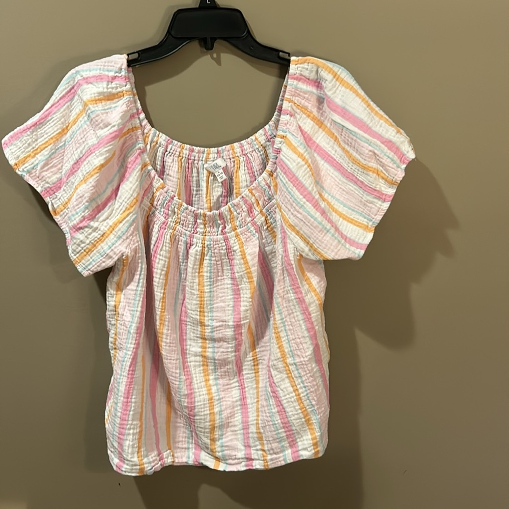 Women’s Time and Tru shirt